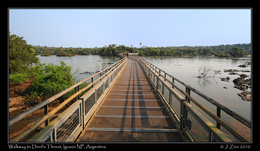 iguazu-walkway_1547aw
