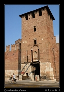  Castelvecchio, Verona, Italy � J. Zinn