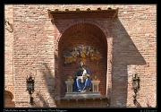  Della Robbia ceramic, Abbazia di Monte Oliveto Maggiore, � Janet Zinn