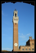  Torre del Mangia, Siena � Janet Zinn
