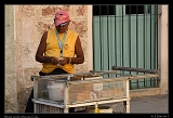  Street vendor, Havana, Cuba � Janet Zinn