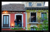  Watching the procession, Granada � Janet Zinn
